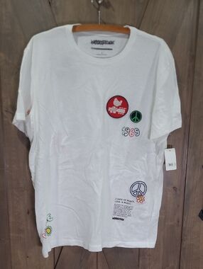 Lucky Brand Woodstock 1969 Peace Graphic Screen Print Embroidered